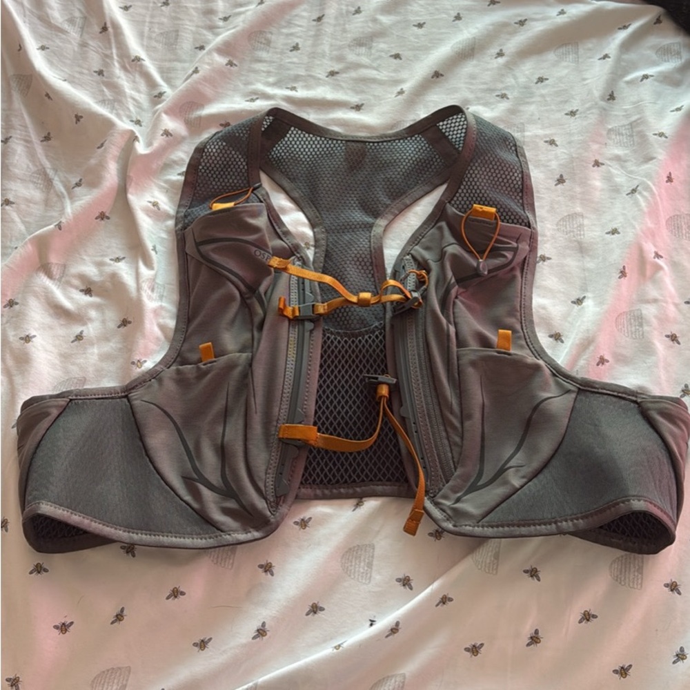 Osprey Duro LT Hydration Vest - Gray with Orange Accents